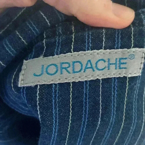 Vintage Jordache Jeans size 25 waist - Picture 4 of 9